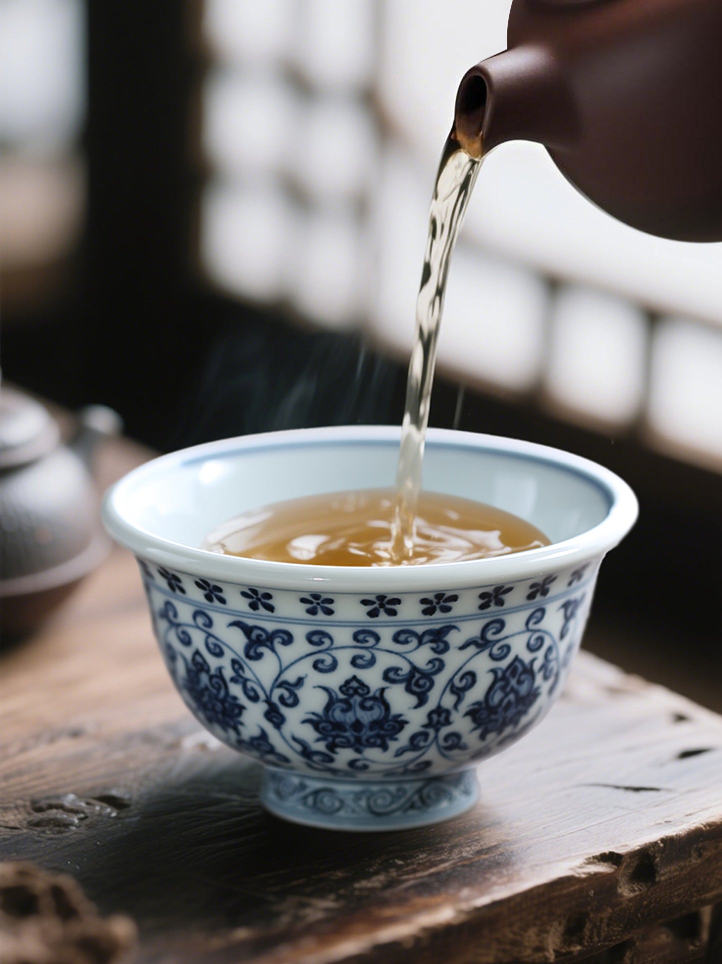 Oriday Yongle Blue and White Weighted Tea Cup Hand-painted Vintage Host Cup with Entwined Lotus Pattern Recommended Chinese Tea Set
