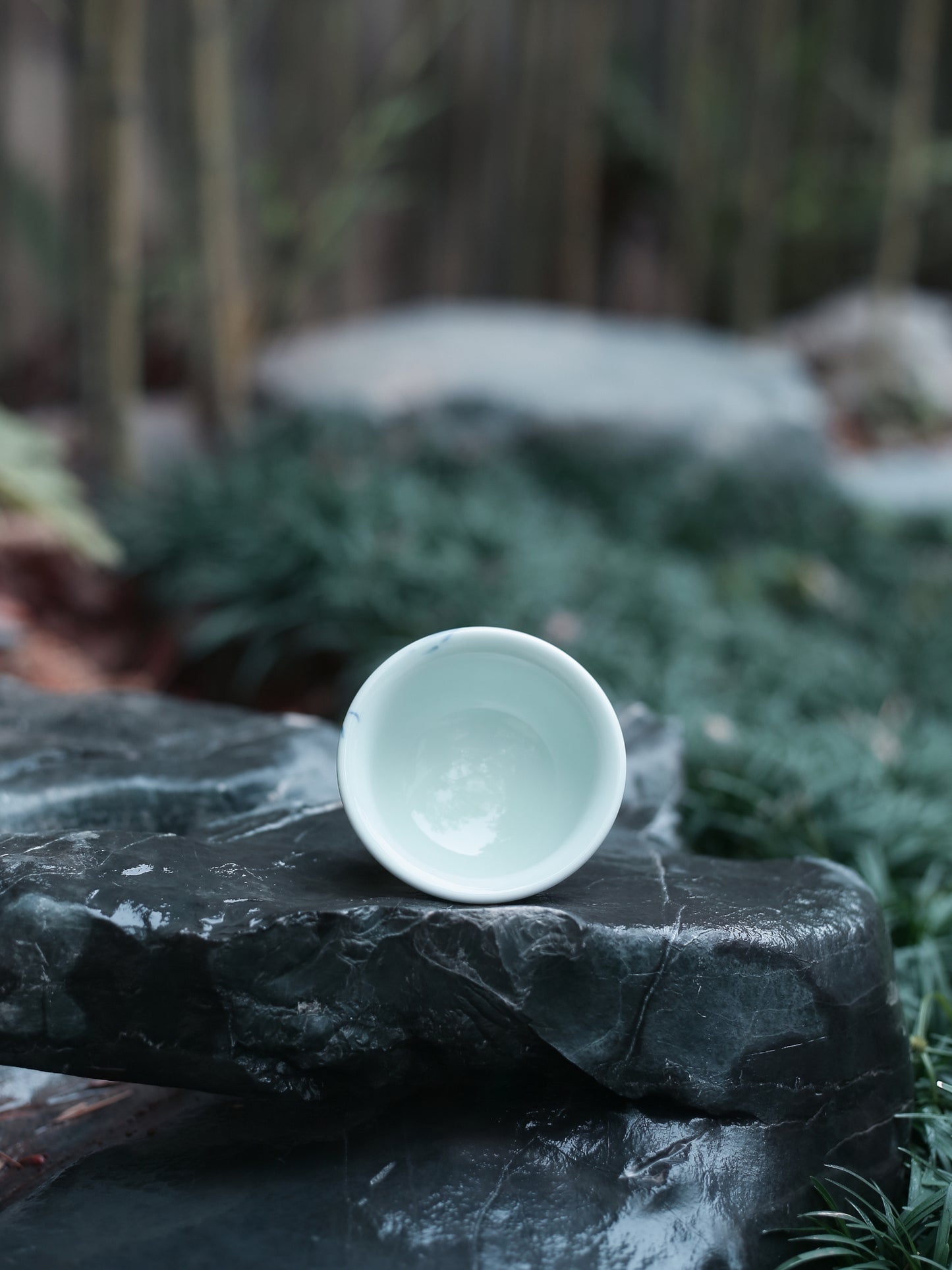 Oriday Hand-painted Blue and White Crab Owner's Cup | "Wealth from All Directions" Press Cup | Traditional Chinese Ceramic Tea Cup