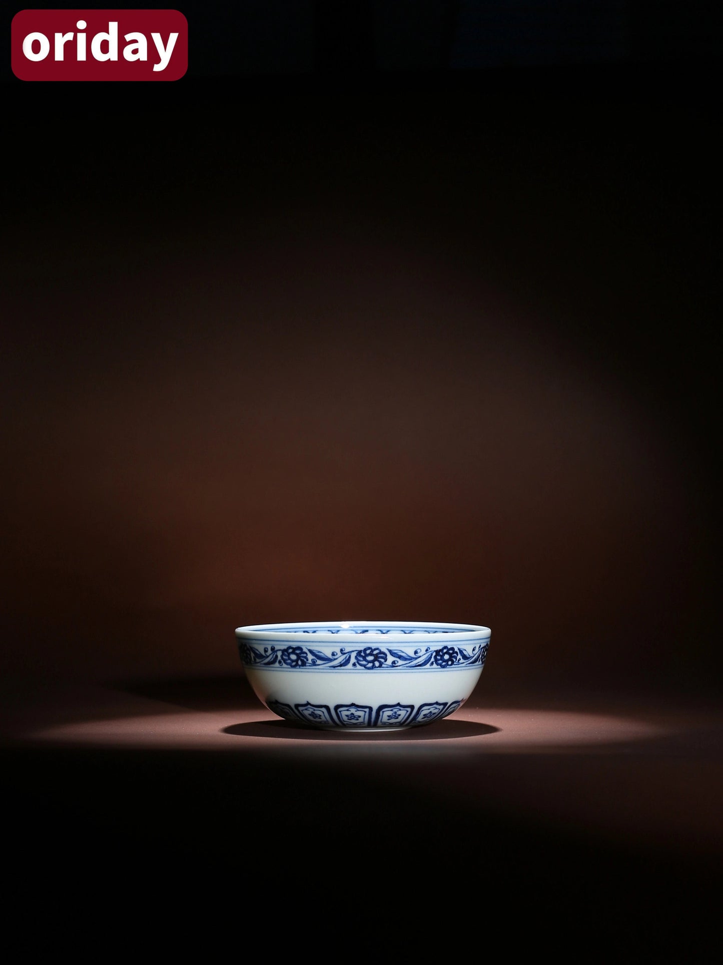Oriday Hand-painted Blue and White Pu-erh Cup with Baoxiang Pattern Vintage Ceramic Host Cup with Low Foot Recommended as a Gift or for Personal Use