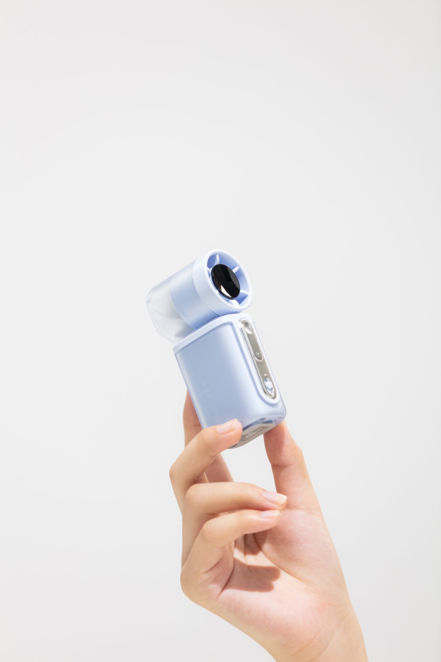 Oriday ハンディミニ高速ファン 四段階風量調節 精密送風 静音設計 113g軽量 外出携帯便利 3000mAh Type-C急速充電 長時間使用 耐久性ABS素材
