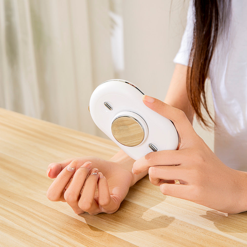 Oriday Neck Fan｜USB Rechargeable Mini Portable Fan・Silent Cooling with Ice Compress Function・For Students in Class, Outdoor Sports, Home, Office & Desktop Use