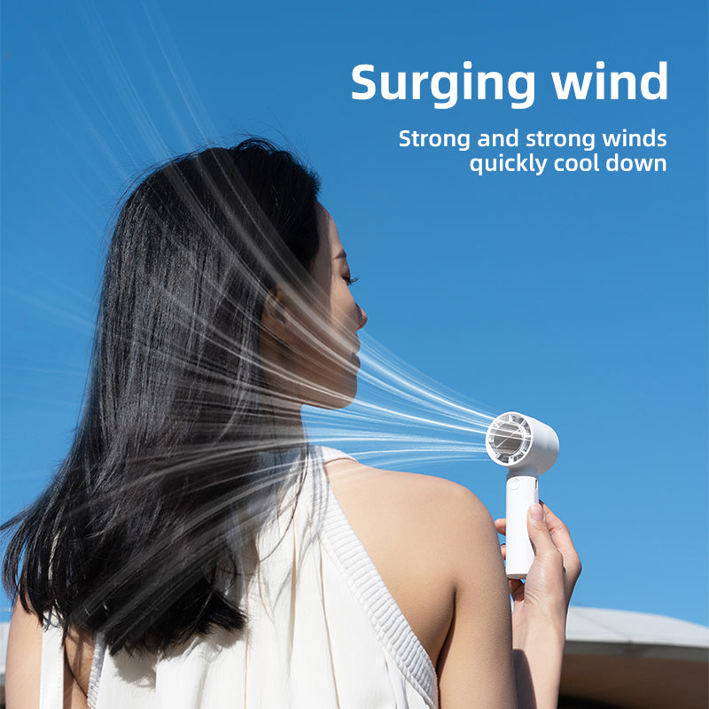 Oriday ポータブル冷却ファン、3秒で超速冷却、冷却パッドによる二重冷却効果、3段階の風量調整、持ち運び可能で立てられるスマホホルダー、Type-C急速充電、長時間のバッテリー持続、アウトドア活動や通勤に必須のアイテム。
