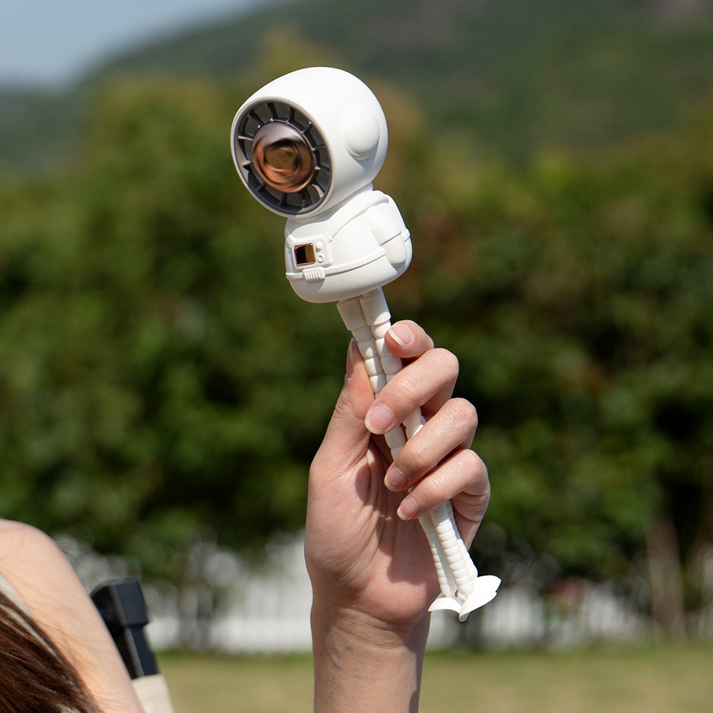 Oriday Astronaut Stroller Fan｜Bladeless Octopus Design・USB Rechargeable・Quiet & Baby-Safe・Portable Desk and Handheld Fan for Babies