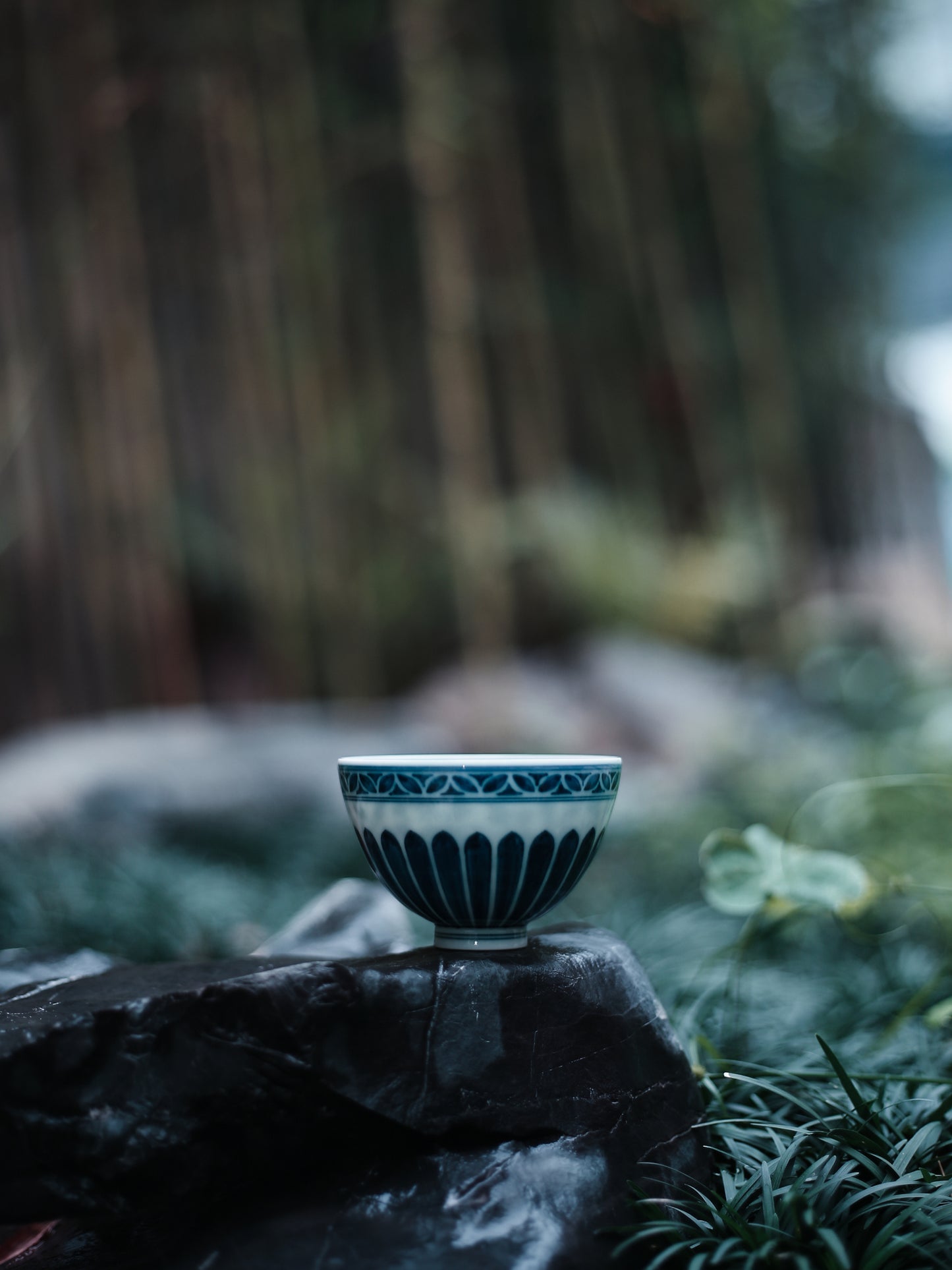 Oriday 手描き鶏心型茶杯   明・永楽時代風の菊花模様の主人杯   高級中華陶器の単杯